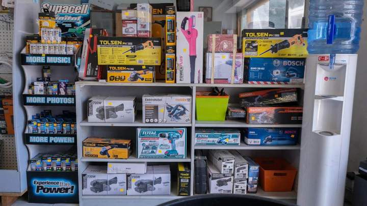 Béton, ciment, briques : les fondations de votre projet.