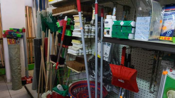 Vente d'articles de bricolage à La Réunion